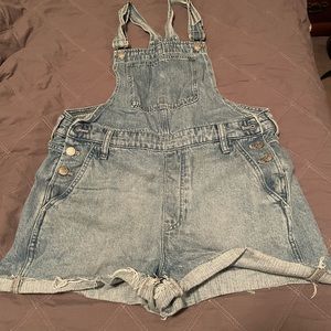 Madewell Jean overalls (shorts) size medium